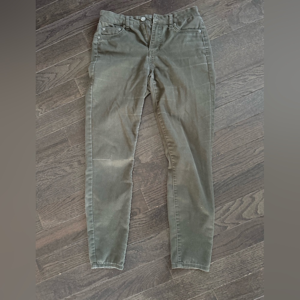 Aeropostale distressed jeggings